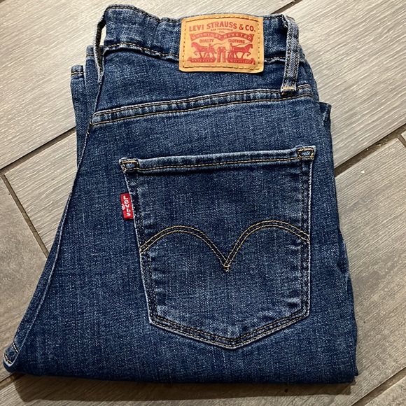 NWOT Levi’s Women’s 721 high rise skinny size 27 - Picture 3 of 10